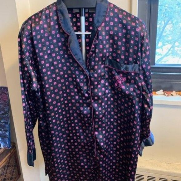 Victorias Secret Gold Label Sleep Shirt - Picture 1 of 6
